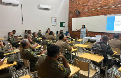 Cefap realiza reunião pedagógica com instrutores dos cursos da Polícia Militar